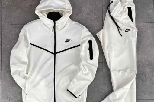 Nike Tech + FREE GENERAL TICKET & FREE DELIVERY