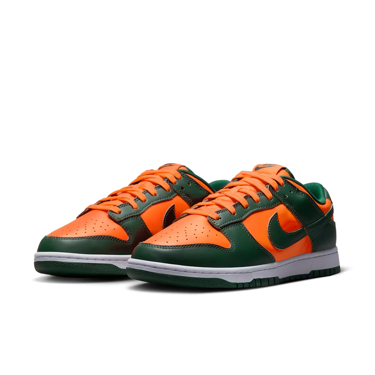 Nike Dunk + FREE GENERAL TICKET & FREE DELIVERY