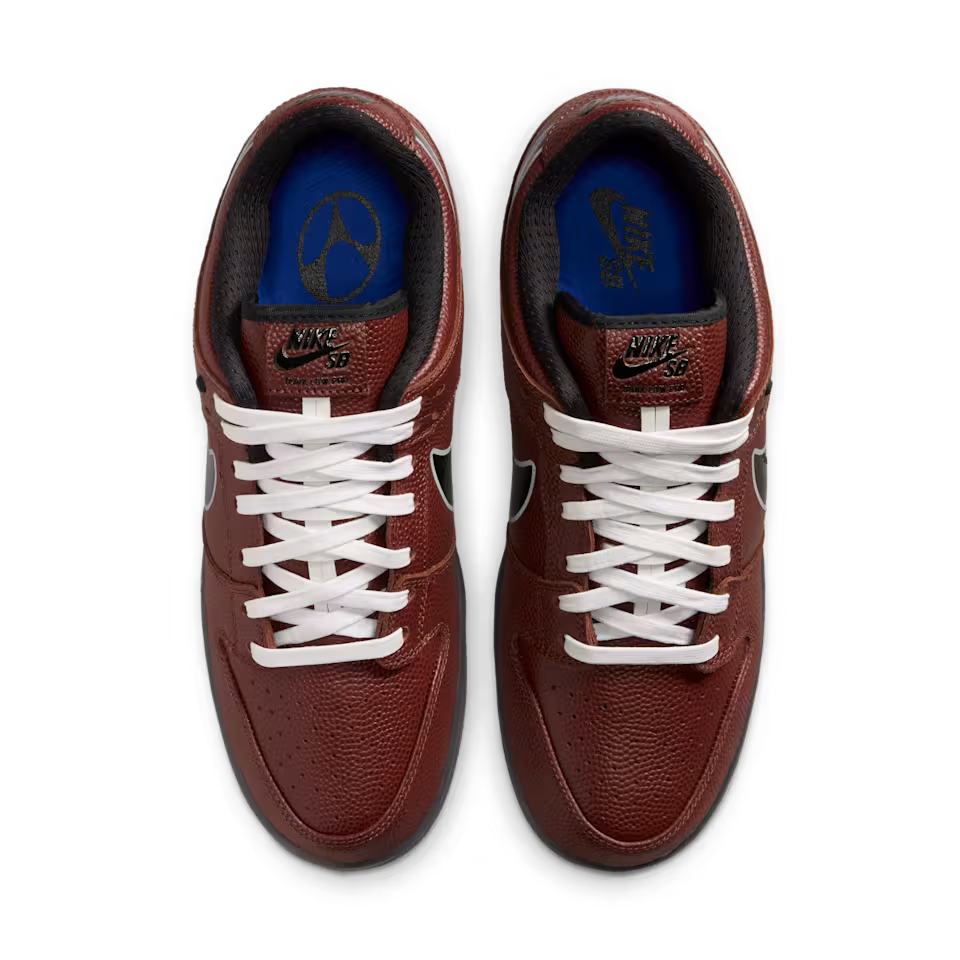 Nike Dunk + FREE GENERAL TICKET & FREE DELIVERY